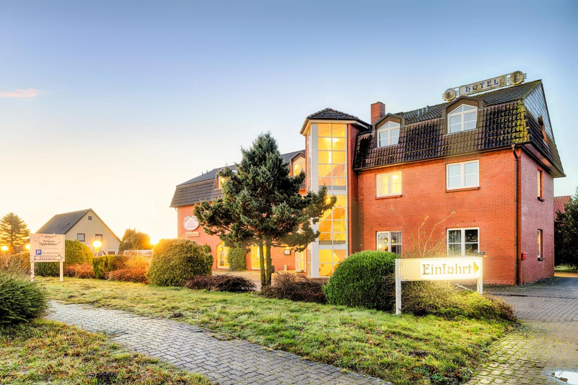 Hotel Apfelbluete Stralsund Zewnętrze zdjęcie